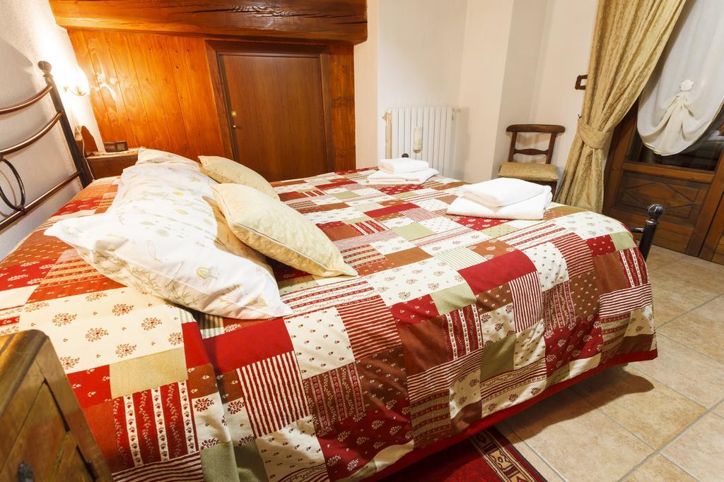 Casa Martin Apartment Pragelato Bagian luar foto